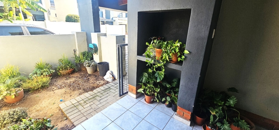 To Let 2 Bedroom Property for Rent in Waterkloof A H North West